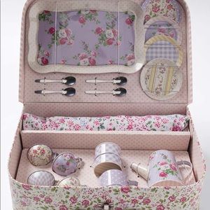 Matilda Jane Tea set New